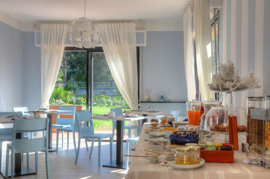 Marina dʼAndora B&B Dodici Lune المظهر الخارجي الصورة
