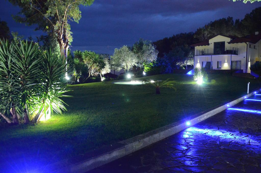 Marina dʼAndora B&B Dodici Lune المظهر الخارجي الصورة