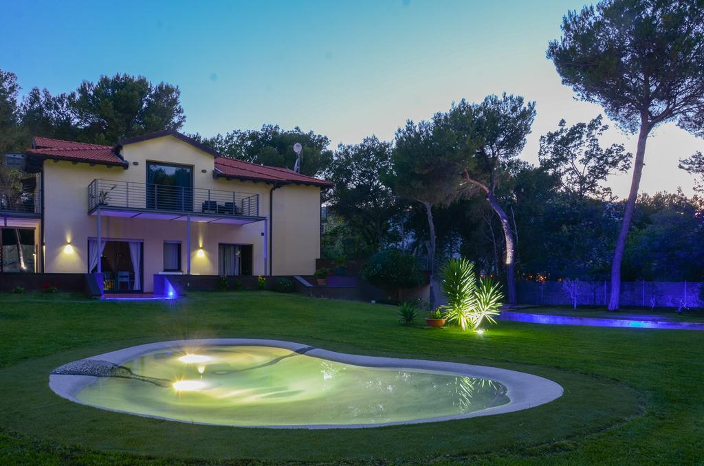 Marina dʼAndora B&B Dodici Lune المظهر الخارجي الصورة